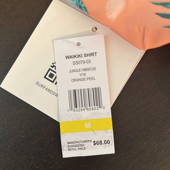 Brand New with tags
Surf & Swim Co Beachwear
Hawaiian / Beach Shirt - Picture 8 of 8